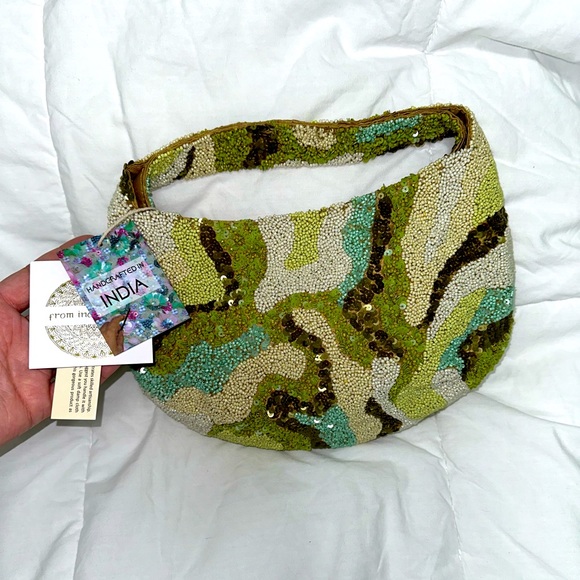 Viral Green Beaded/sequin Bag NWT - Picture 4 of 5
